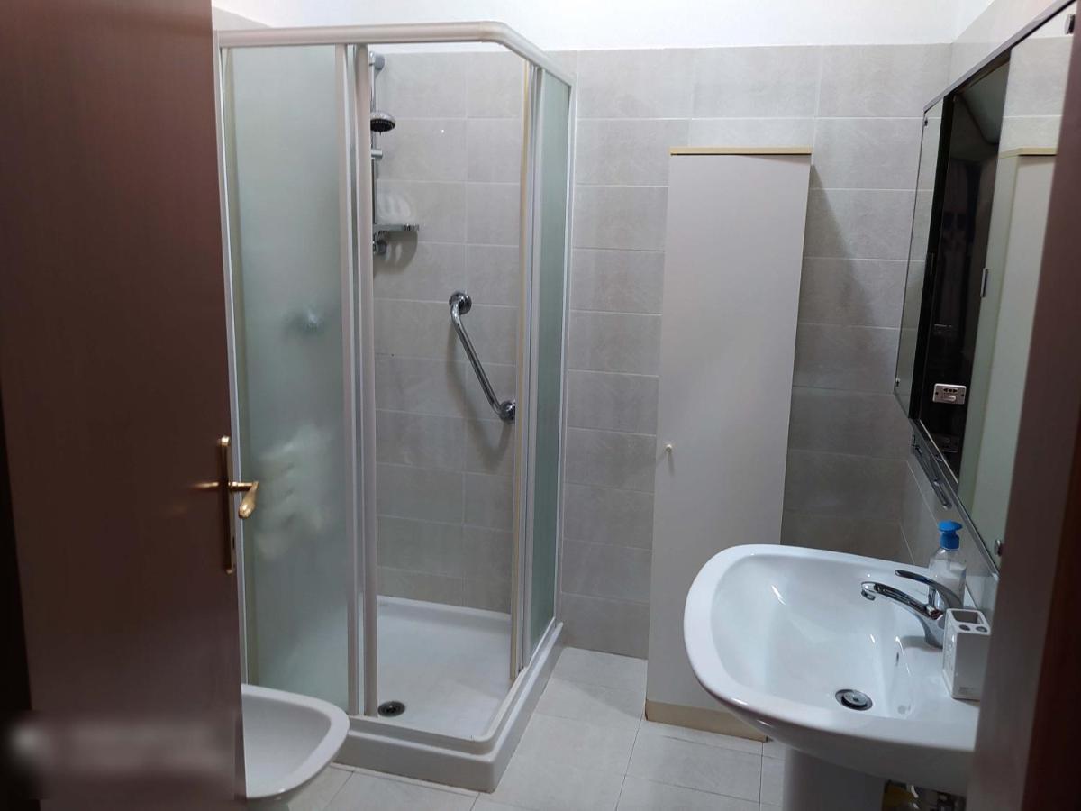 的里雅斯特 Stanza Con Bagno Ed Accesso Privati酒店 外观 照片